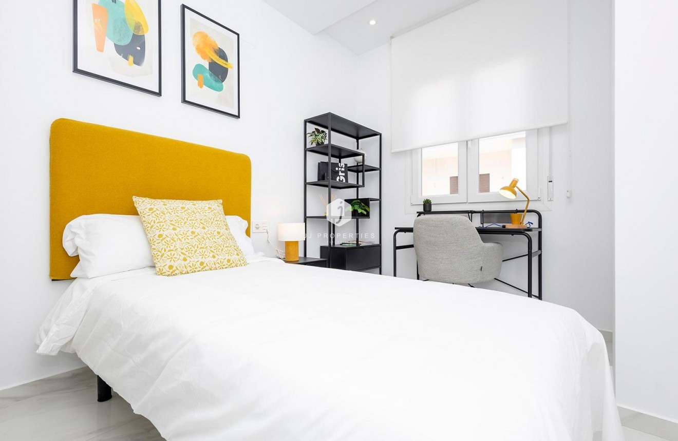 Obra nueva - Apartamento / piso -
Jacarilla - pueblo