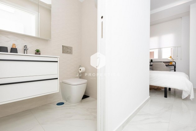 Obra nueva - Apartamento / piso -
Jacarilla - pueblo