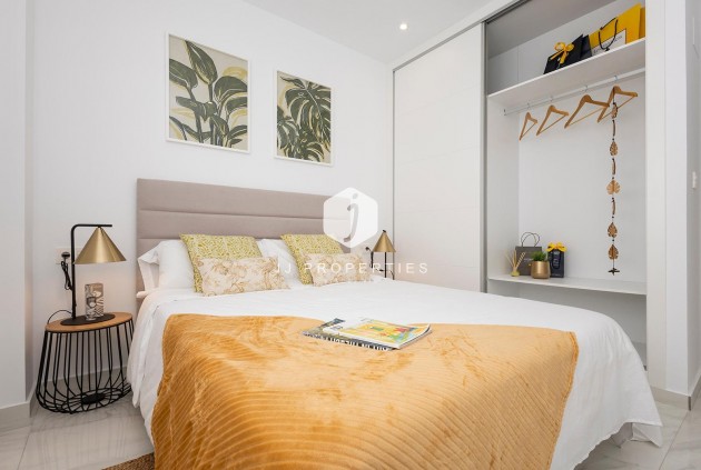 Obra nueva - Apartamento / piso -
Jacarilla - pueblo