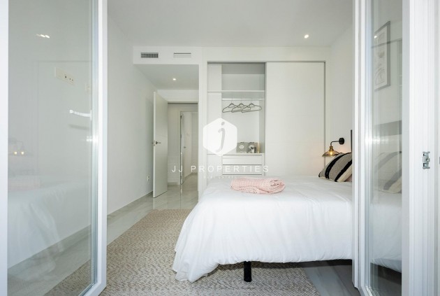 Obra nueva - Apartamento / piso -
Jacarilla - pueblo