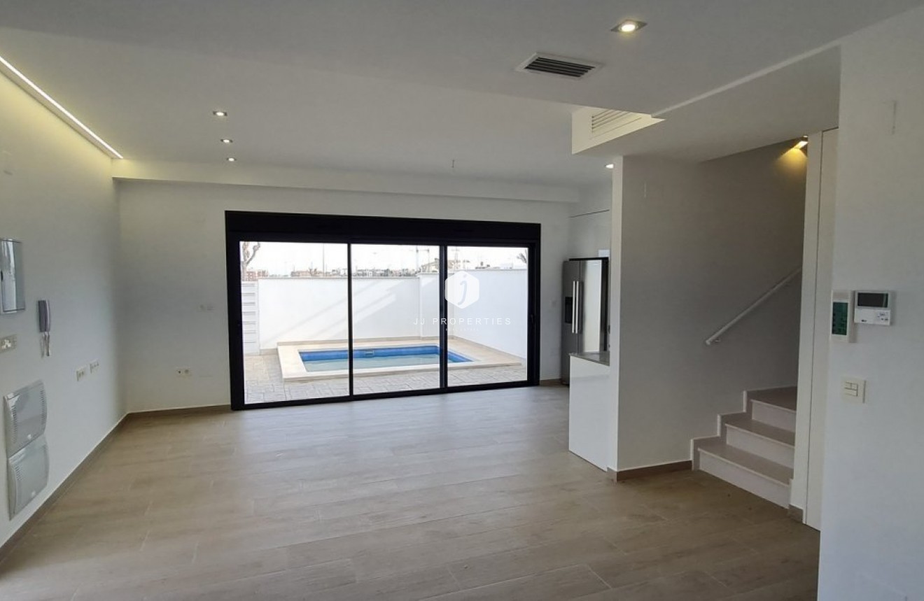 Obra nueva - Villa -
Orihuela Costa - El Barranco