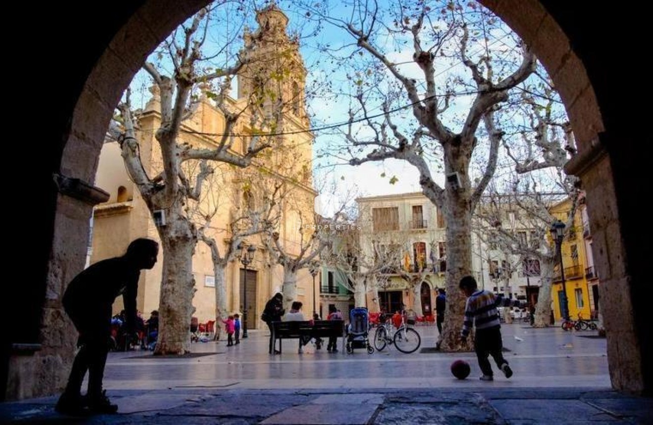 Obra nueva - Villa -
Aspe - Centro