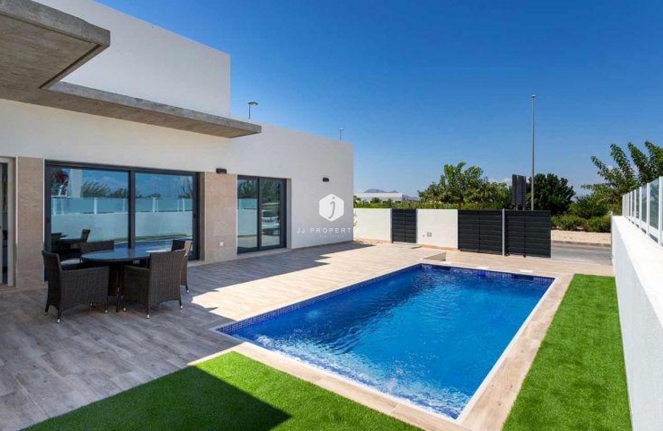 Obra nueva - Villa -
Daya Nueva - Centro