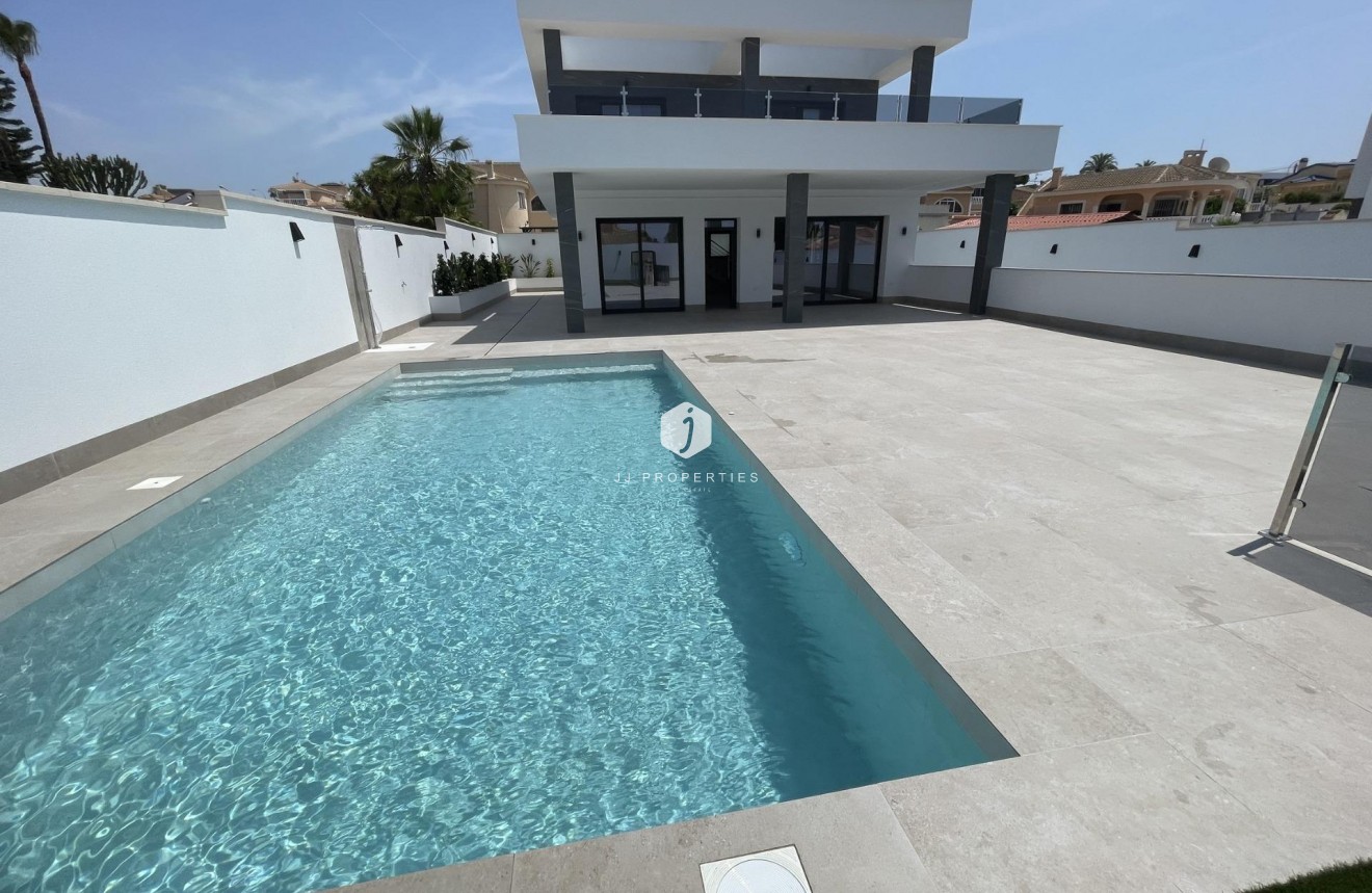 Obra nueva - Villa -
Rojales - Ciudad Quesada