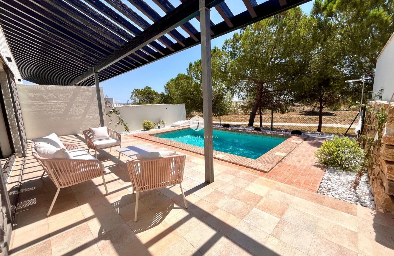 Obra nueva - Chalet -
Sucina - Peraleja Golf