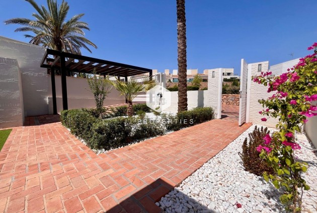 Obra nueva - Chalet -
Sucina - Peraleja Golf