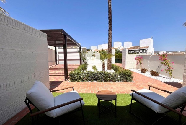 Obra nueva - Chalet -
Sucina - Peraleja Golf