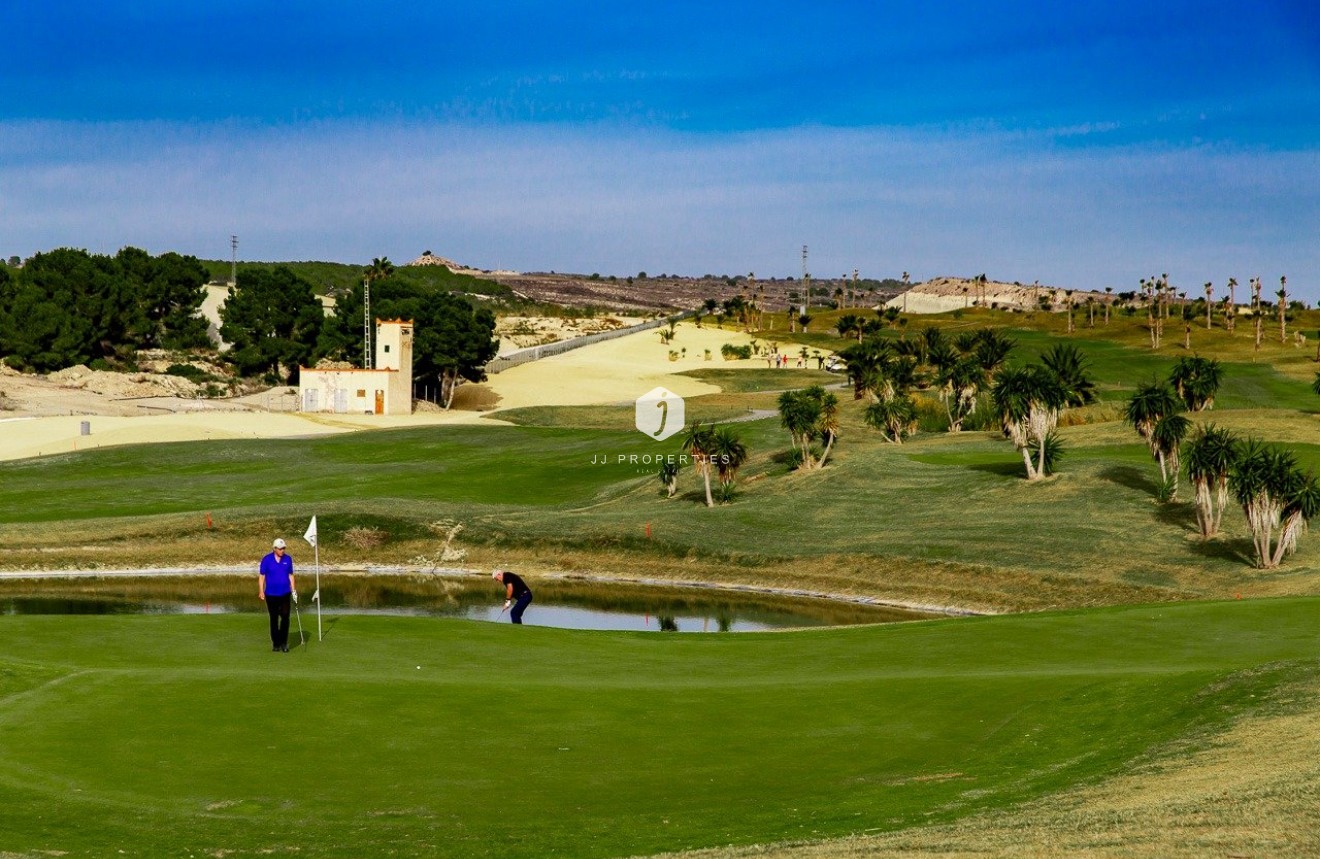 Obra nueva - Bungalow -
Orihuela - Vistabella Golf