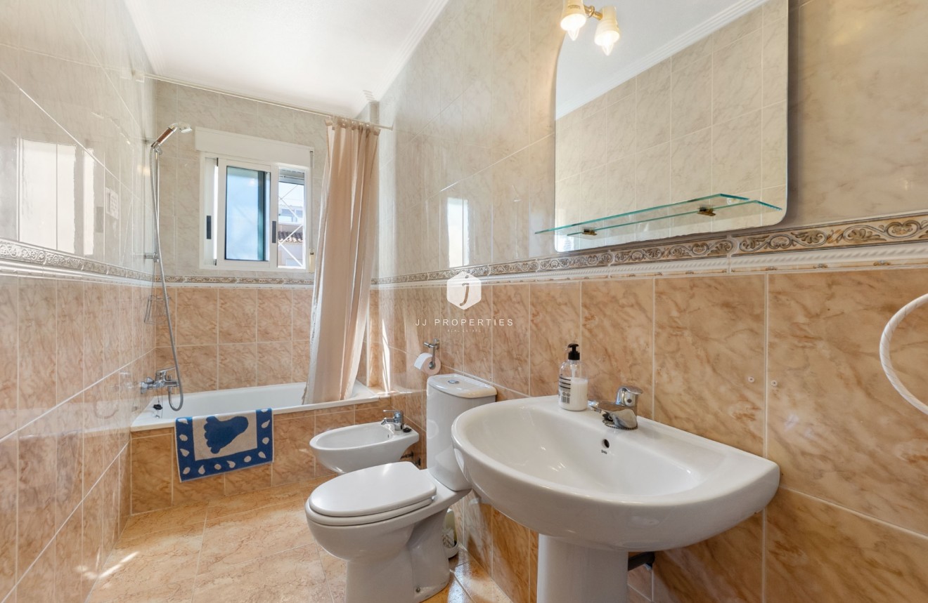 D'occasion - Duplex -
Torrevieja - Nueva Torrevieja