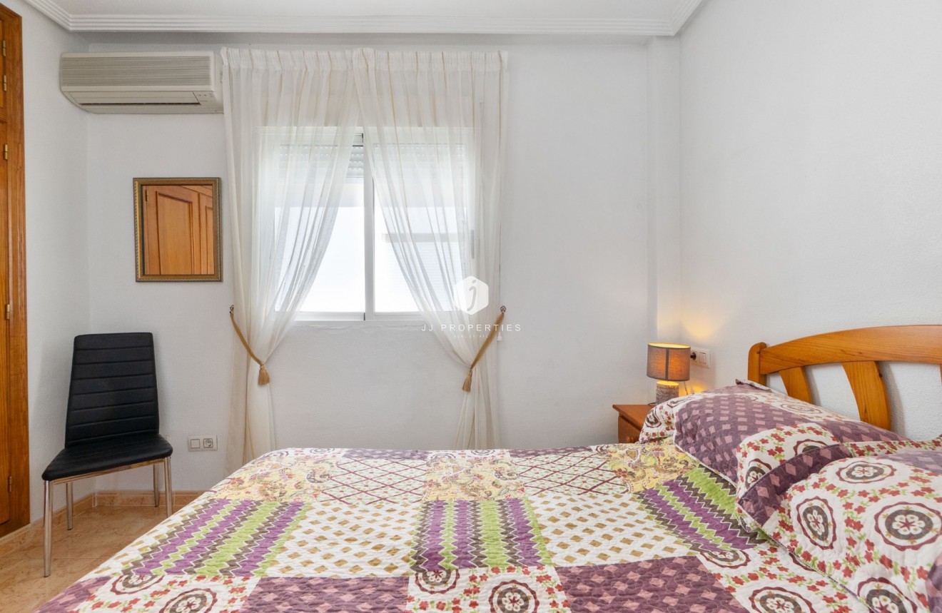 D'occasion - Duplex -
Torrevieja - Nueva Torrevieja