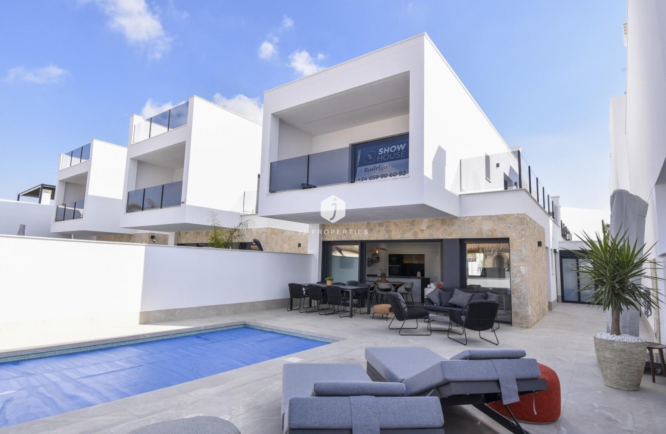 Obra nueva - Chalet -
San Pedro del Pinatar - Los Antolinos