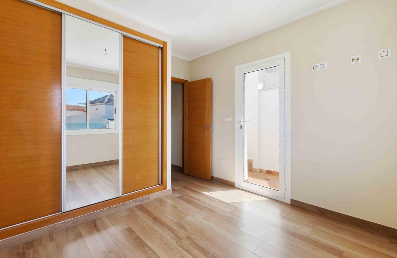 Nieuwbouw Woningen - Herenhuis -
Torrevieja - Los altos