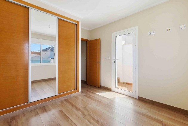 Nieuwbouw Woningen - Herenhuis -
Torrevieja - Los altos