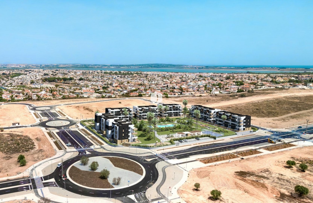 Obra nueva - Ático -
Torrevieja - La siesta