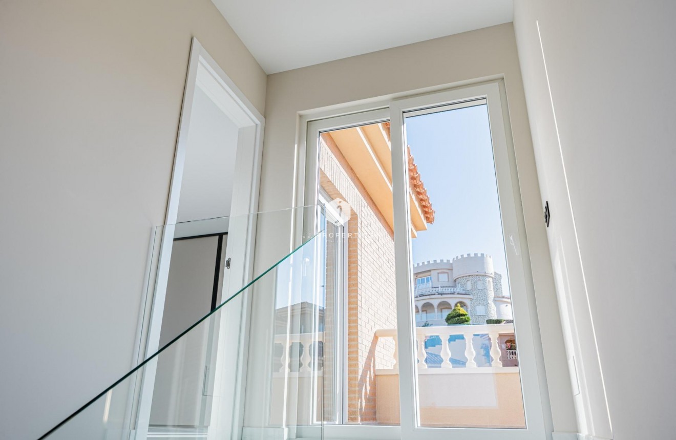 Obra nueva - Villa -
Rojales - Ciudad Quesada