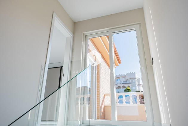 Obra nueva - Villa -
Rojales - Ciudad Quesada