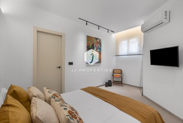 Obra nueva - Apartamento / piso -
Torrevieja - Playa Los Naufragos