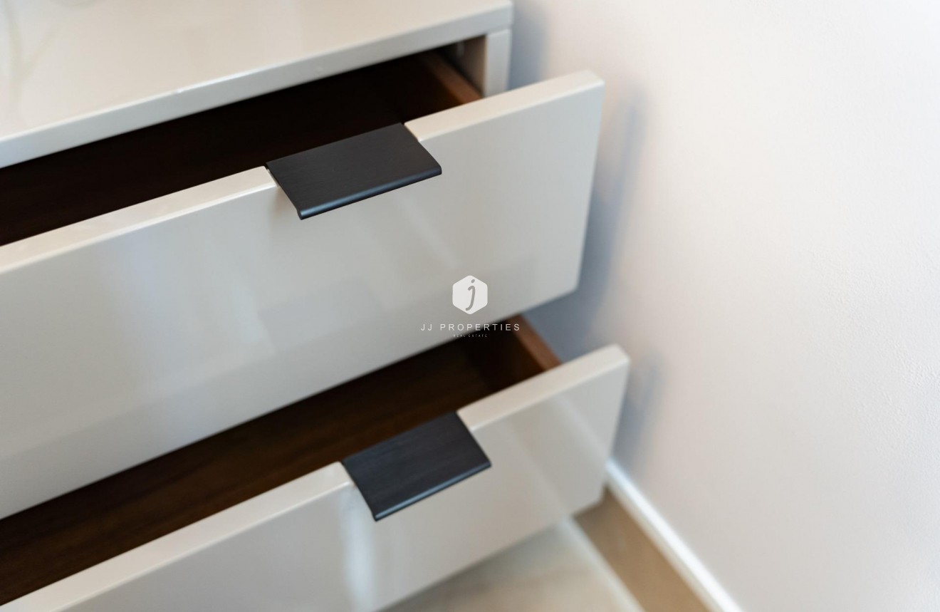 Obra nueva - Chalet -
La Marina - El Pinet