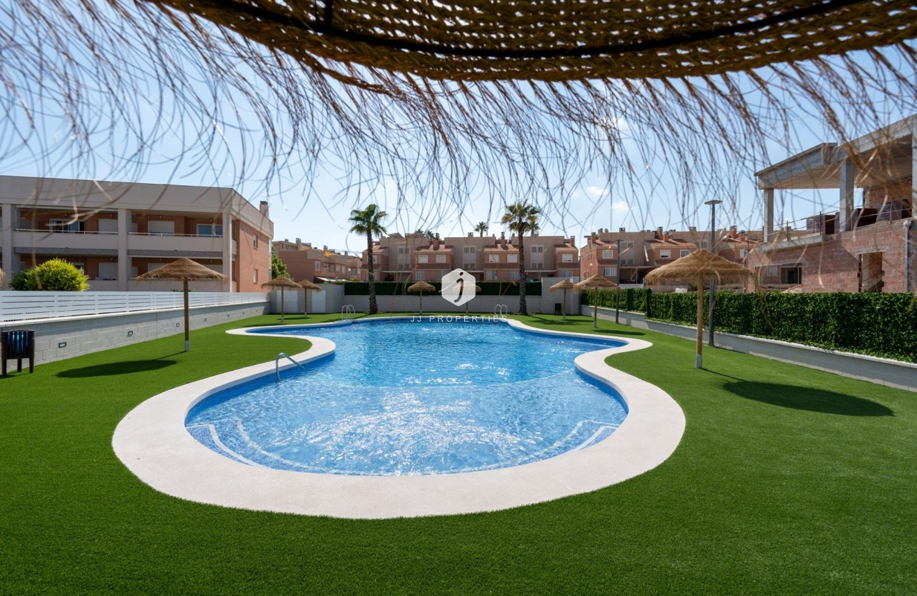 Neue Gebäude - Chalet -
Gran Alacant