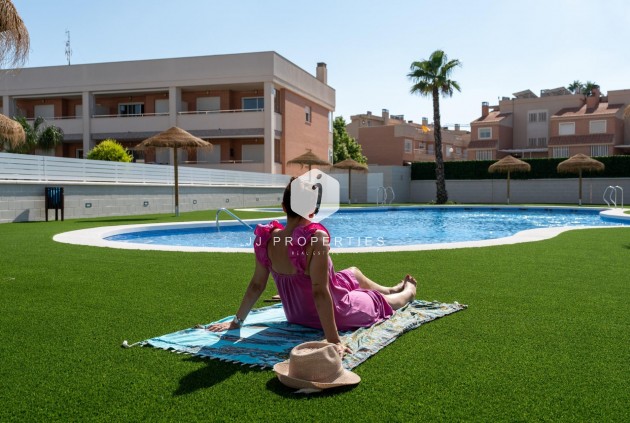 Neue Gebäude - Chalet -
Gran Alacant