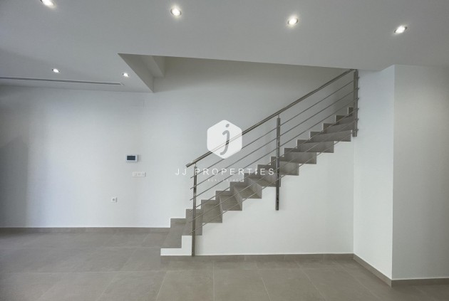 Obra nueva - Villa -
Almoradí - Heredades