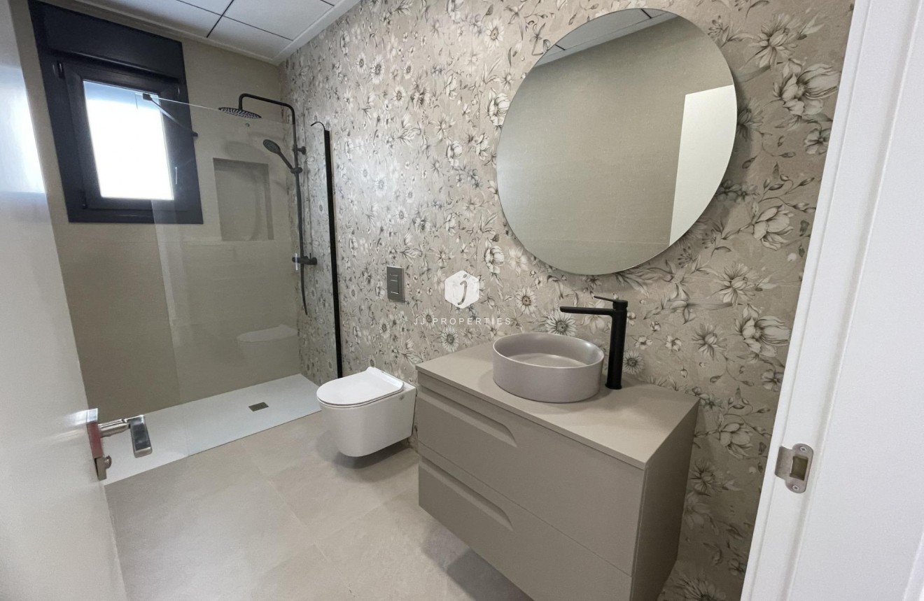 Obra nueva - Villa -
Almoradí - Heredades