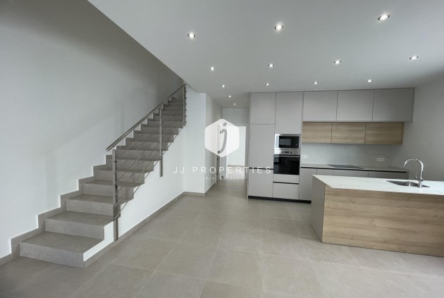 Obra nueva - Villa -
Almoradí - Heredades