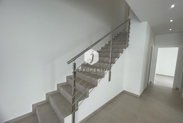 Obra nueva - Villa -
Almoradí - Heredades