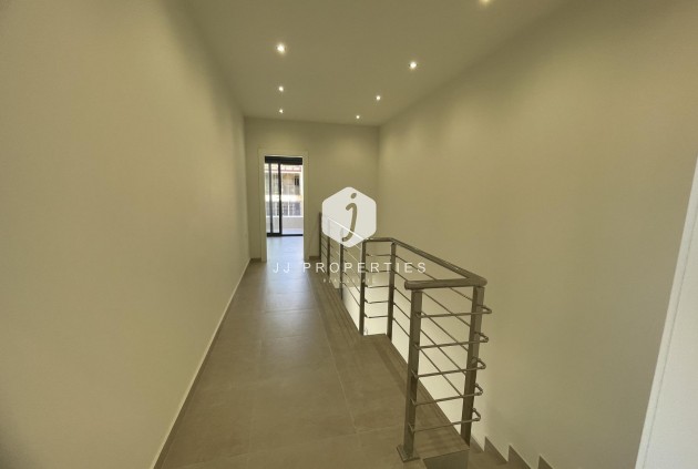 Obra nueva - Villa -
Almoradí - Heredades