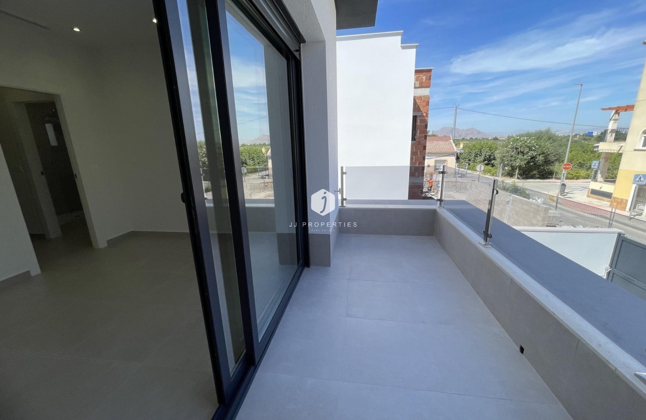 Obra nueva - Villa -
Almoradí - Heredades