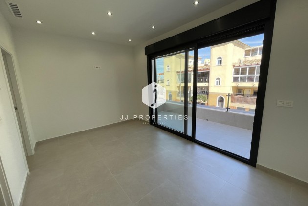 Obra nueva - Villa -
Almoradí - Heredades