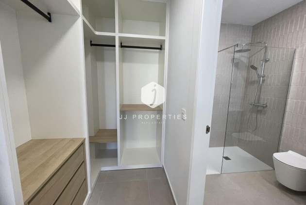 Obra nueva - Villa -
Almoradí - Heredades