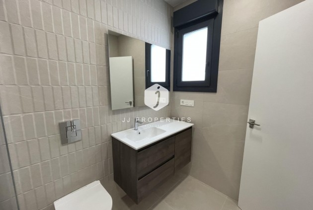 Obra nueva - Villa -
Almoradí - Heredades