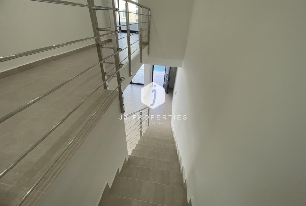 Obra nueva - Villa -
Almoradí - Heredades