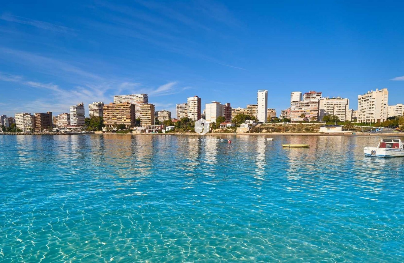 Nouvelle construction - Villa -
Els Poblets - Partida Barranquets