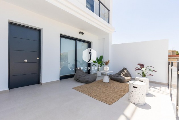 Obra nueva - Chalet -
Rafal - pueblo