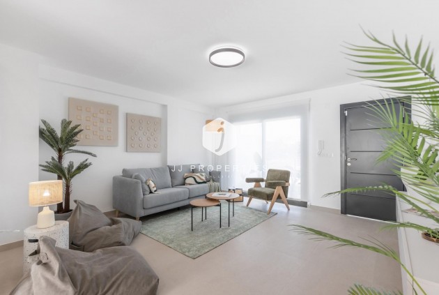 Obra nueva - Chalet -
Rafal - pueblo