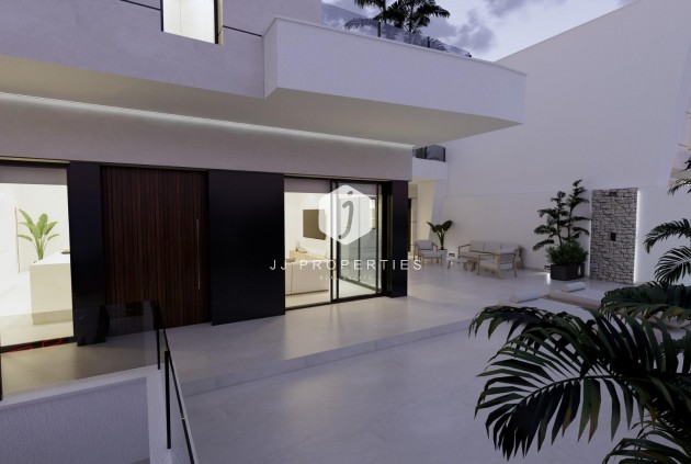 Obra nueva - Villa -
Dolores - Sector 3