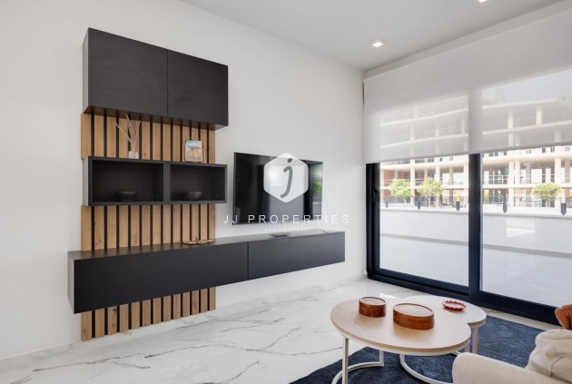 Neue Gebäude - Wohnung -
San Miguel de Salinas - Pueblo