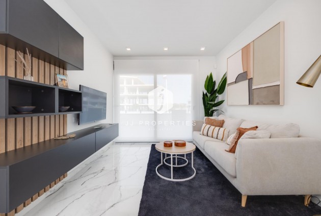 Obra nueva - Apartamento / piso -
San Miguel de Salinas - Pueblo