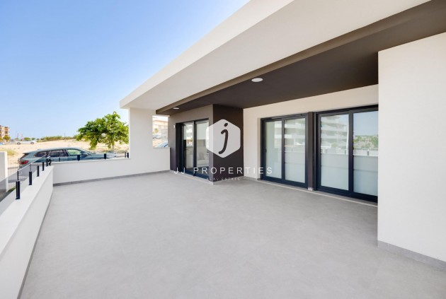 Obra nueva - Apartamento / piso -
San Miguel de Salinas - Pueblo