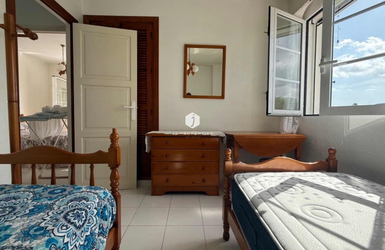 D'occasion - Duplex -
San Miguel de Salinas - Inland