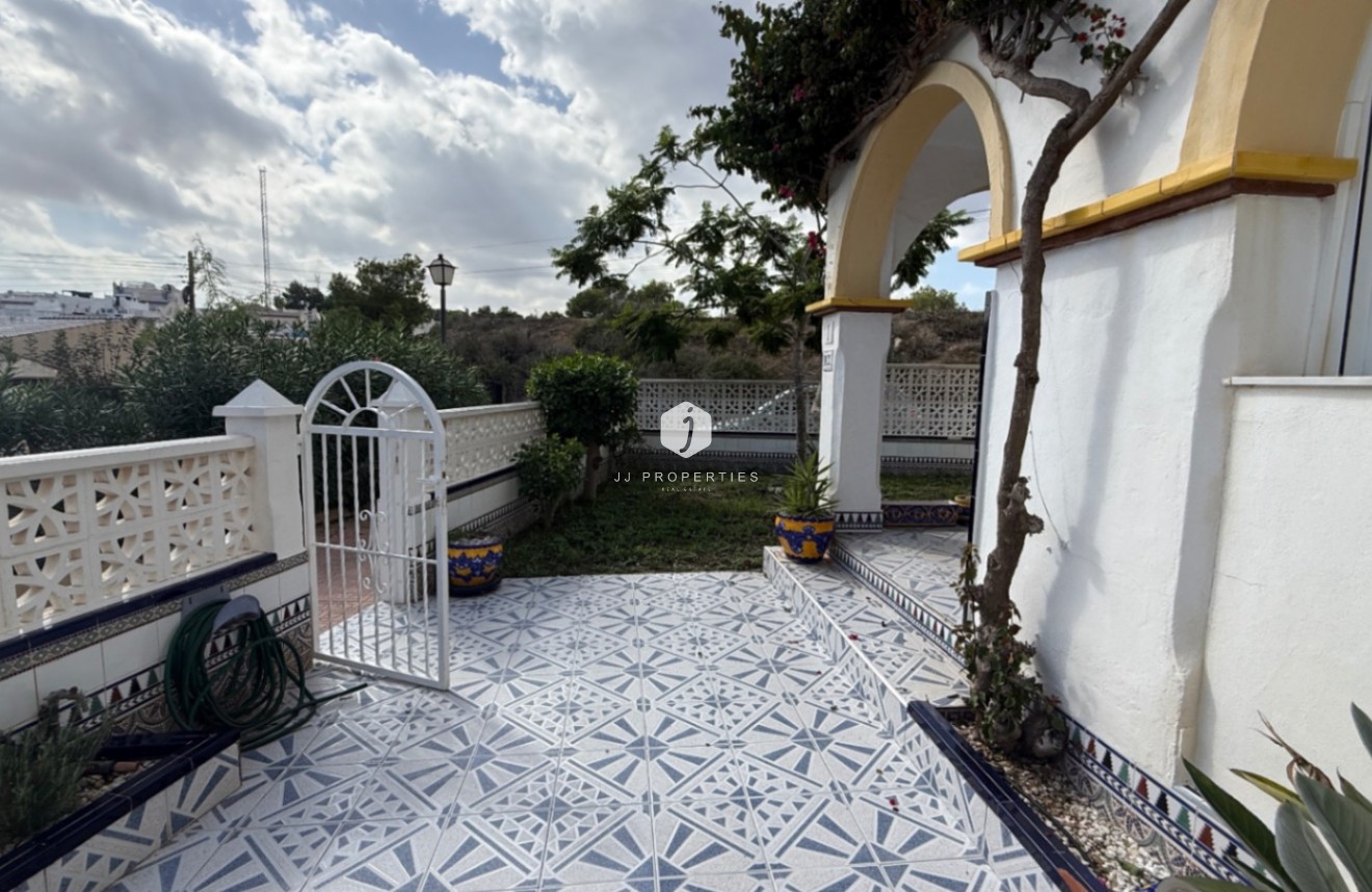 D'occasion - Duplex -
San Miguel de Salinas - Inland