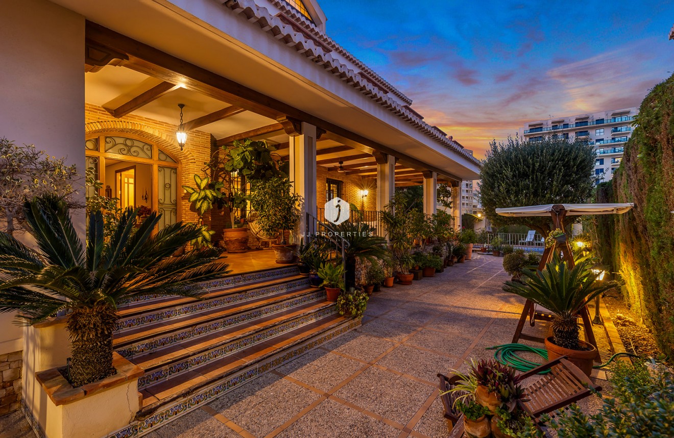 Segunda mano - Villa -
Torrevieja - Costa Blanca