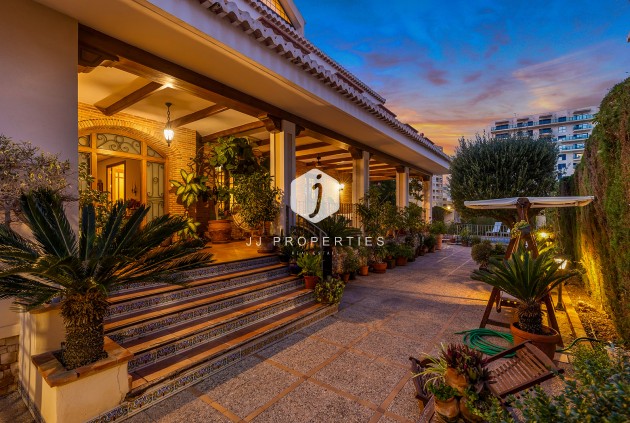 Segunda mano - Villa -
Torrevieja - Costa Blanca