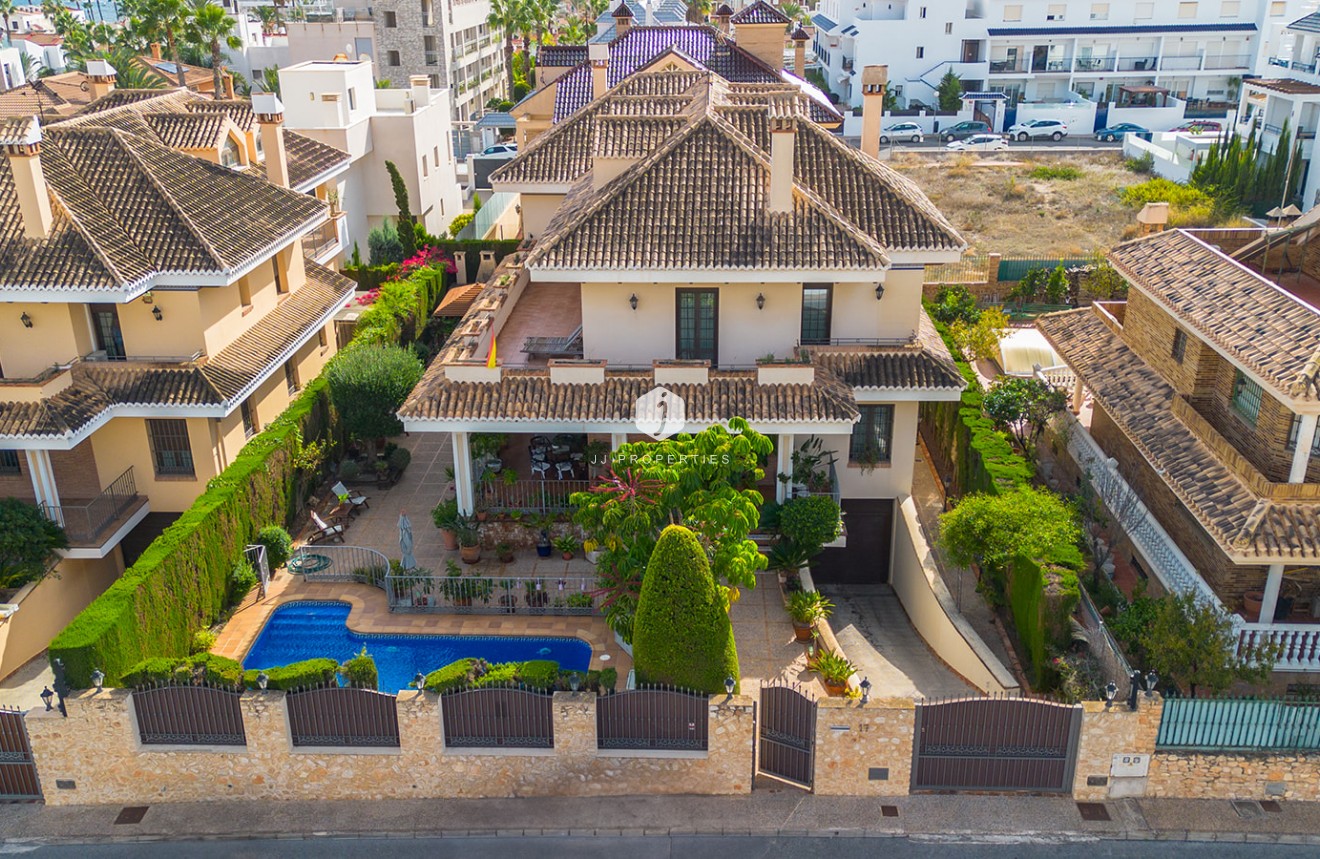 Segunda mano - Villa -
Torrevieja - Costa Blanca