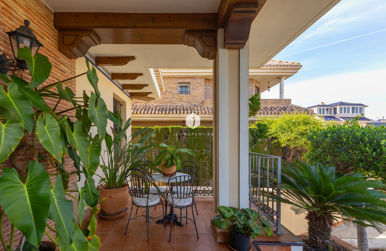 Segunda mano - Villa -
Torrevieja - Costa Blanca