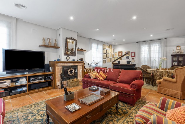 Segunda mano - Villa -
Torrevieja - Costa Blanca