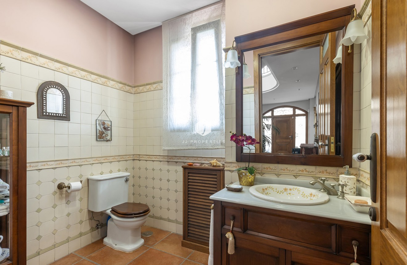 Segunda mano - Villa -
Torrevieja - Costa Blanca