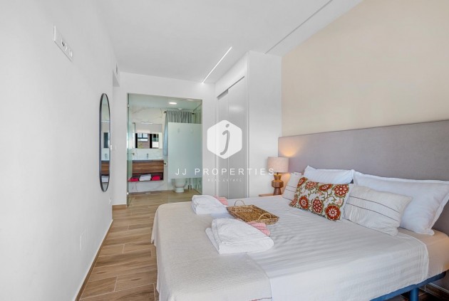 Segunda mano - Apartamento / piso -
Orihuela Costa - Costa Blanca